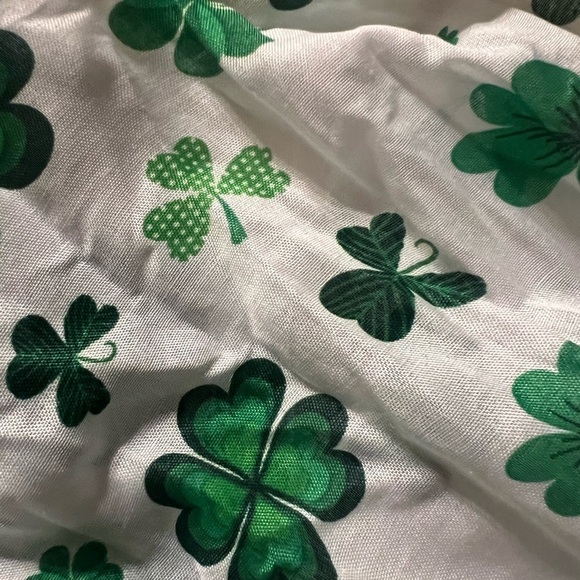 2 NWT Juncture St. Patty's Day Scarves Green - Picture 3 of 6